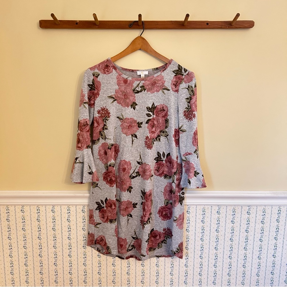 Charming Charlie Floral Dress